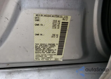 2013 Nissan Altima 2.5 z USA, uszkodzony, nr VIN 1N4AL3AP2DC109594